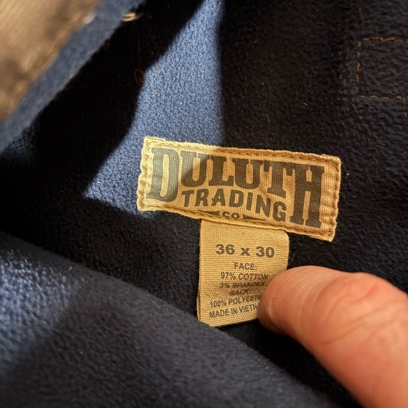 Duluth Trading Co Fleece Lined Brown Cargo Utility Work Pants Men’s Size 36x30 - Picture 3 of 7